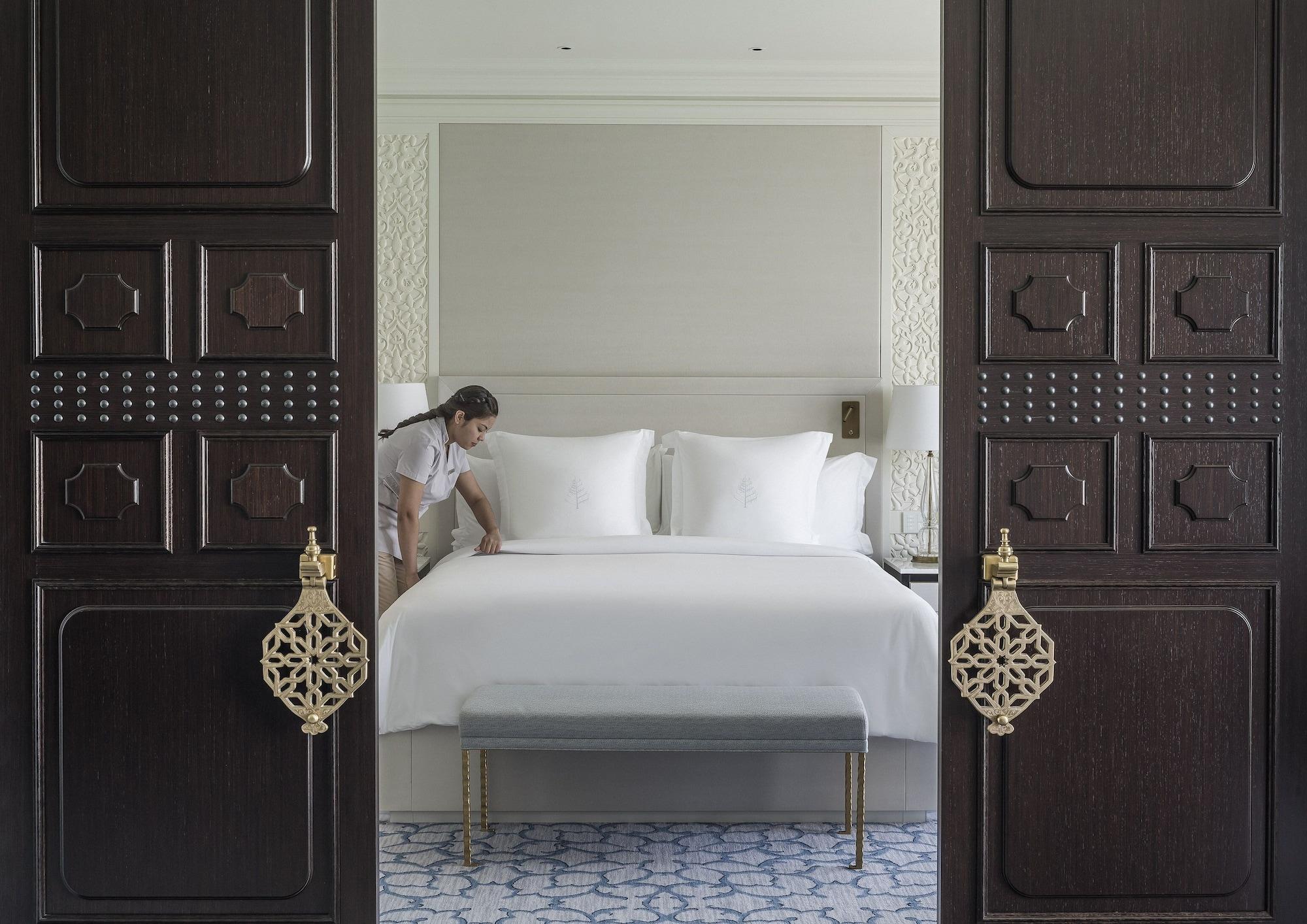 Four Seasons Hotel