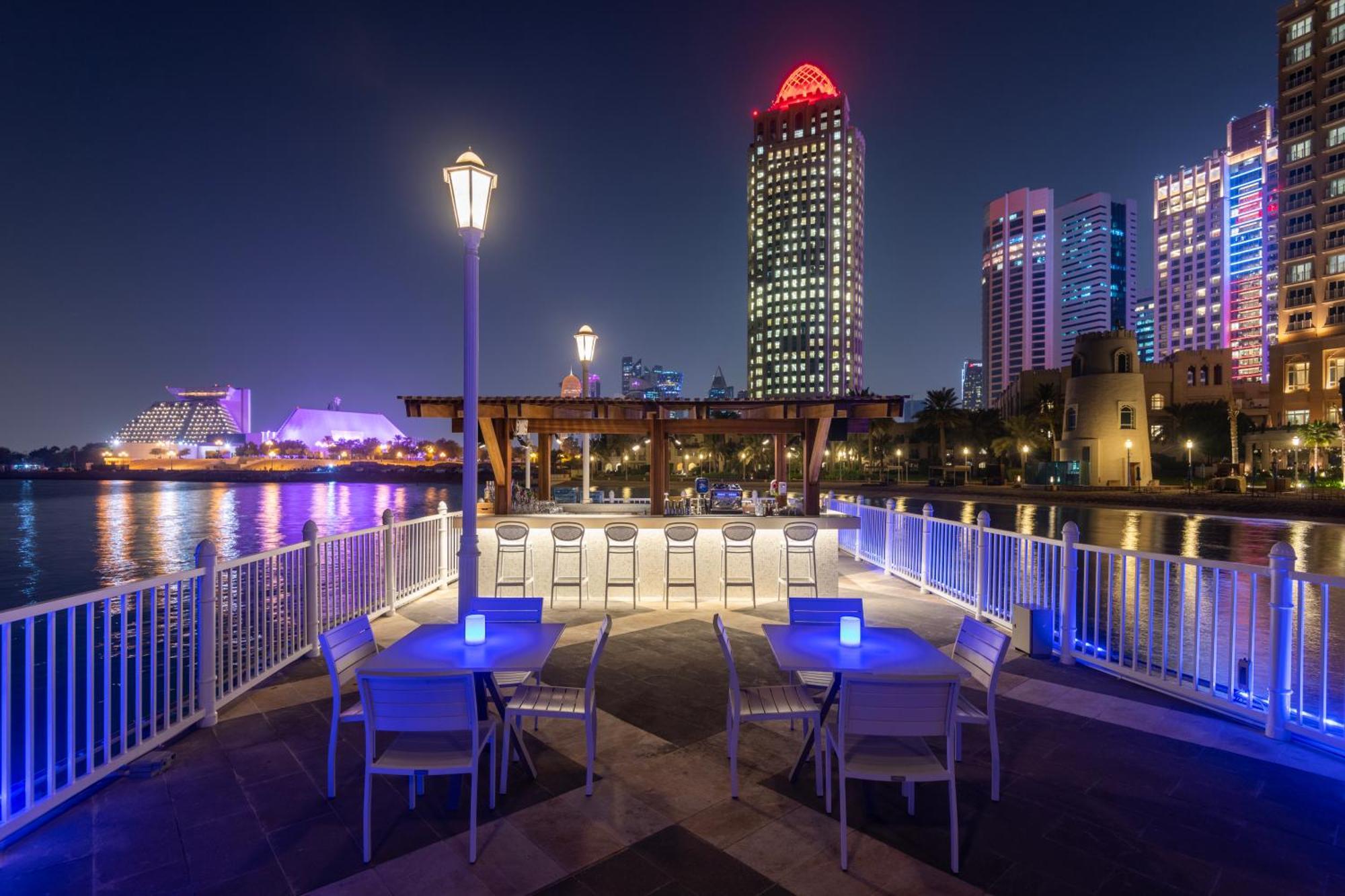 Four Seasons Hotel 5*