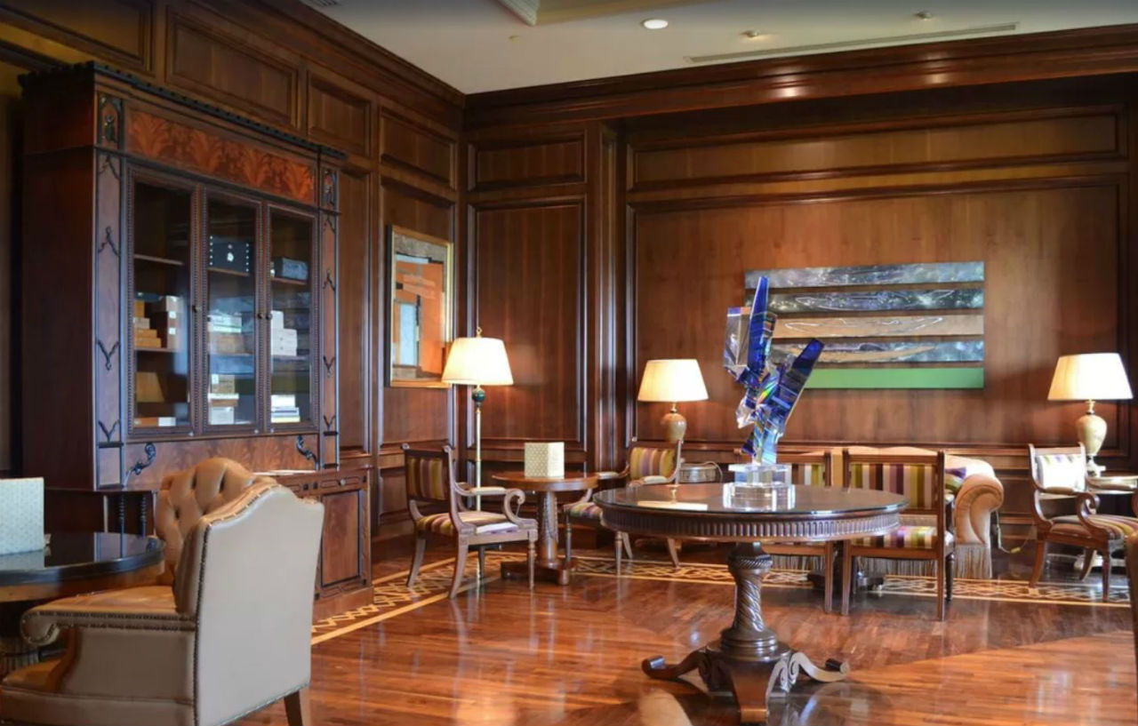 Four Seasons Hotel